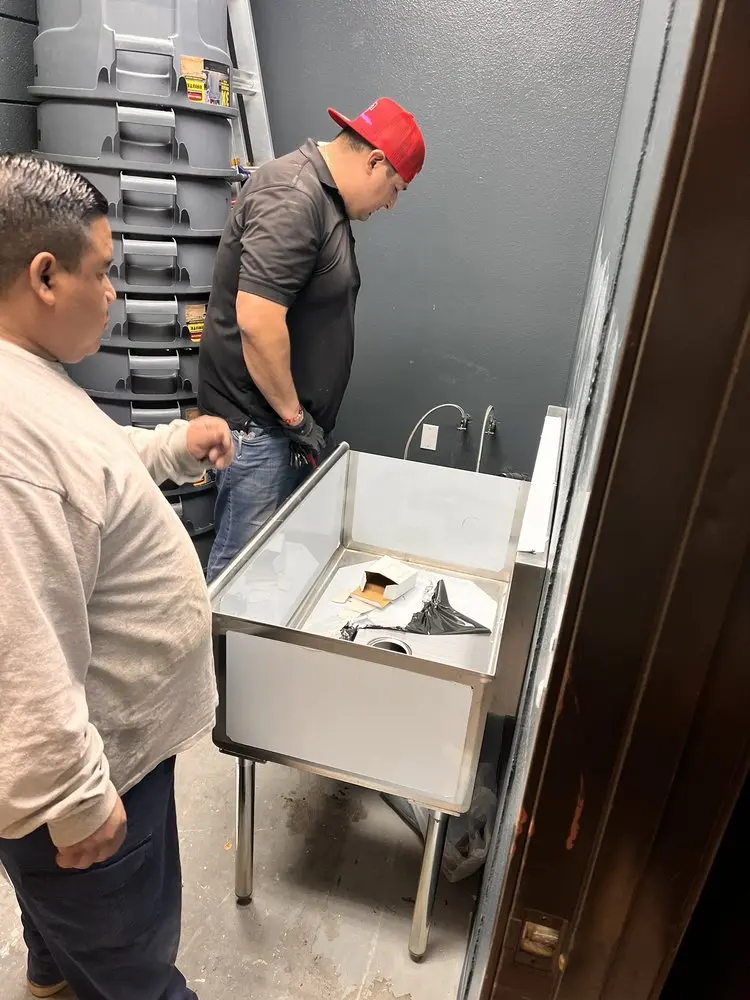 Commercial plumbing and sink installation in Ledbetter Hills